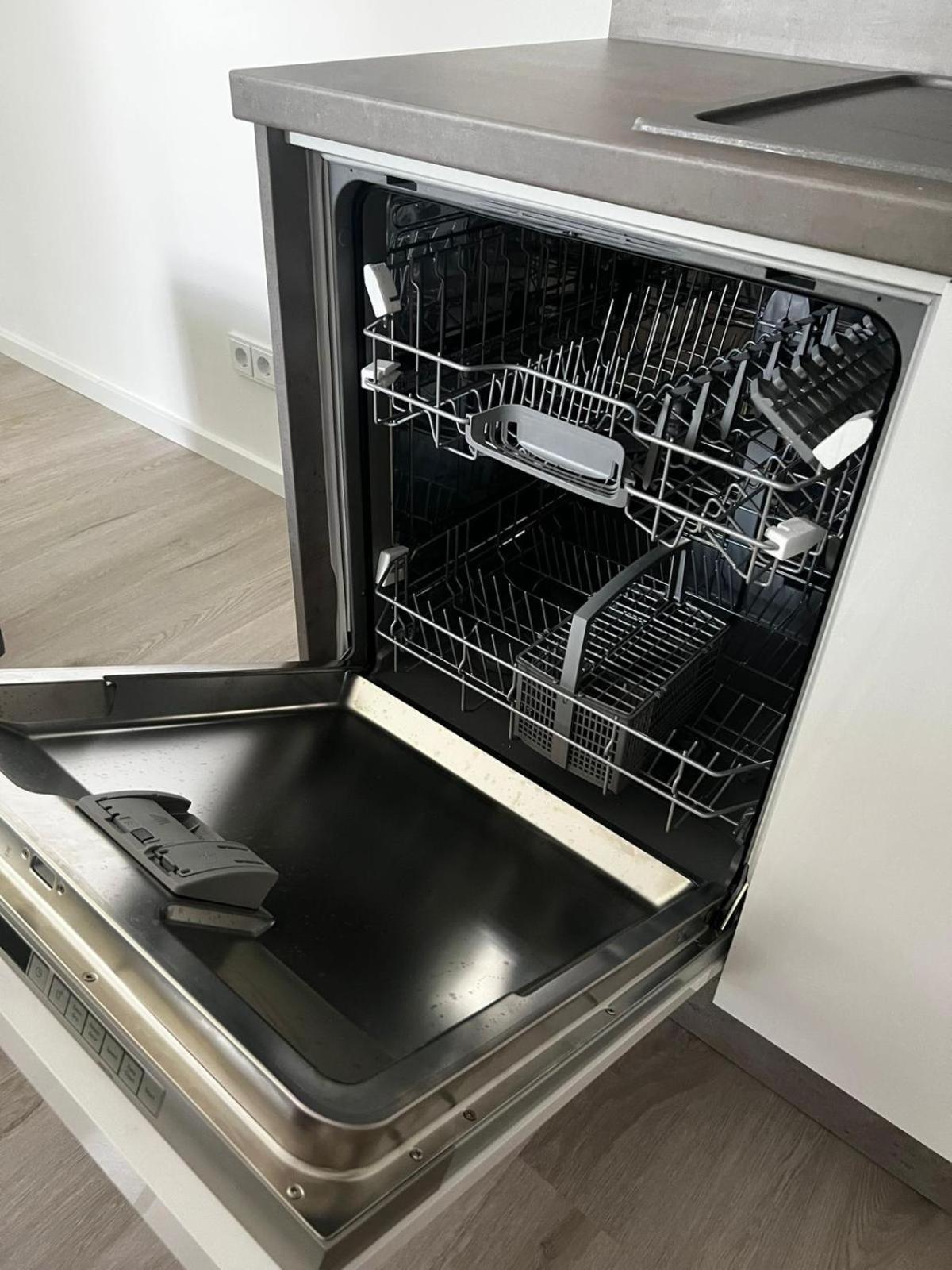 Ferienwohnung: Waldblick Hatten Esterno foto